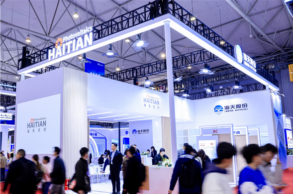 Z6尊龙凯时股份首次亮相，，，，，，，燃动2025国际光储大会！